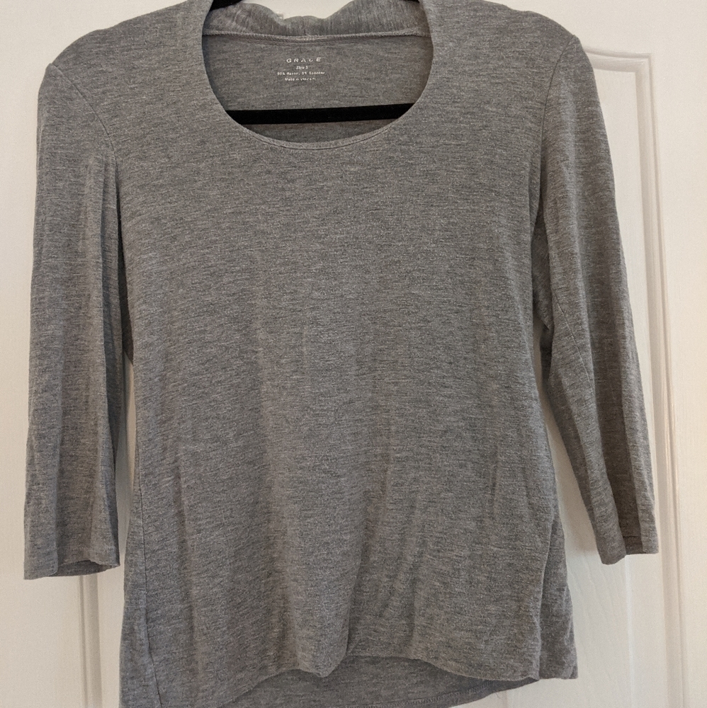 Soft 3/4 Sleeve Gray Top